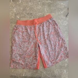 Mens Lululemon Size Large Coral Print Shorts Size Large